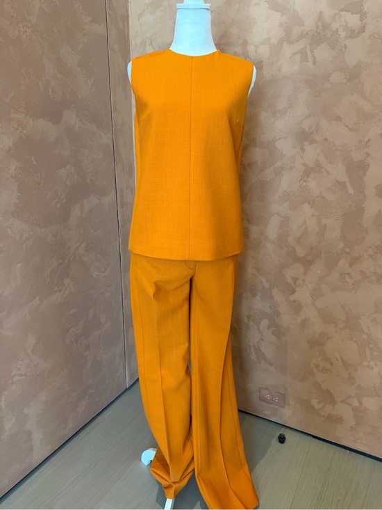 Victoria Beckham Pants - Victoria Beckham Sleeveless Tunic and Wide-Leg Pants Set Orange.